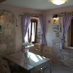 Dvor Apartment *