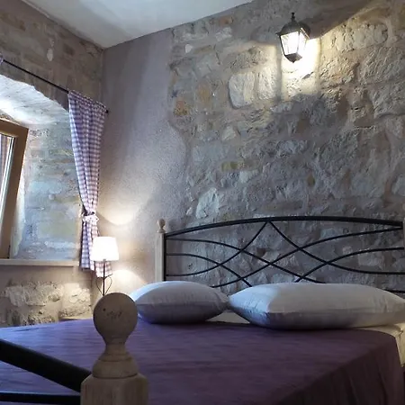 Dvor Apartment Rogoznica (Sibenik-Knin)