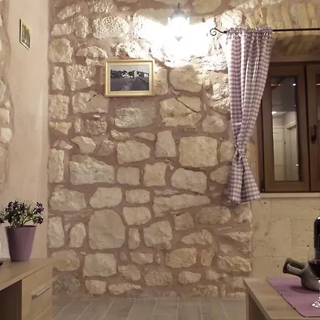 Apartment Dvor *