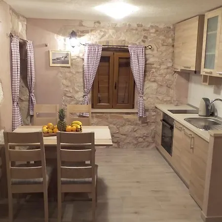 Apartment Dvor Rogoznica (Sibenik-Knin)