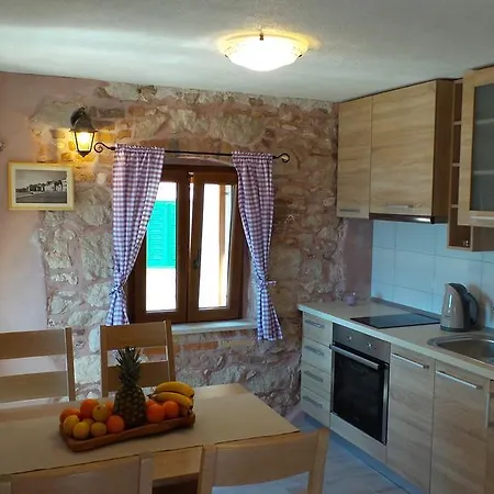 Apartment Dvor Rogoznica (Sibenik-Knin)