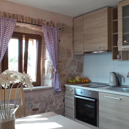 Dvor Apartment